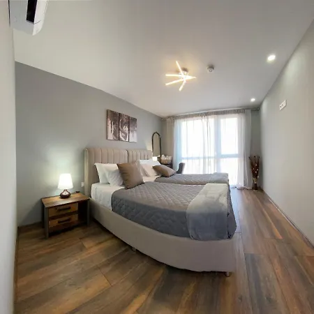 Апартаменты Apart72 - Modern And Cosy *