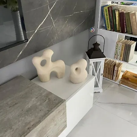 Apart72 - Modern And Cosy Апартаменты